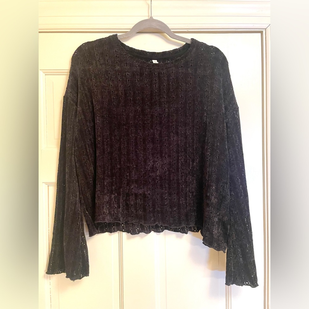 Black Ribbed Sweater with feminine details